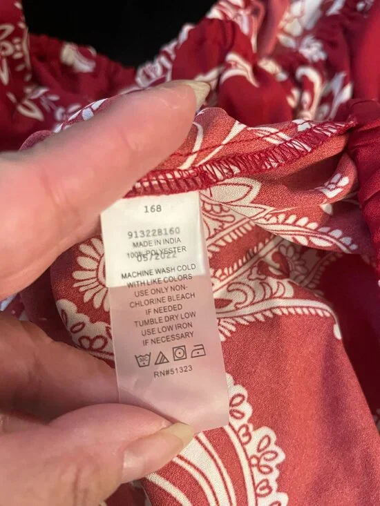 Vince Camuto Red Paisley Off Shoulder Boho Blouse M - Picture 9 of 9